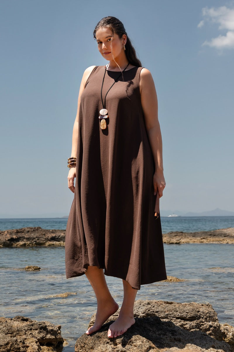 Μάξι αμάνικο φόρεμα washed με στρογγυλή λαιμόκοψη - Καφέ
