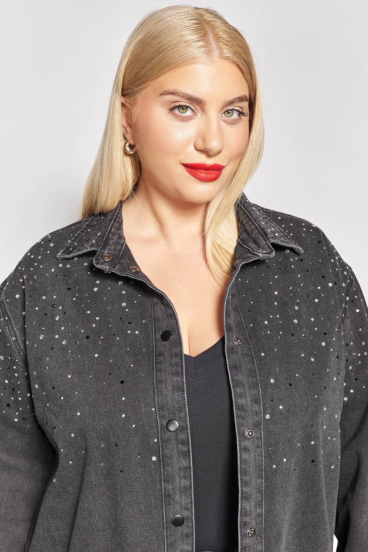 Τζιν overshirt jacket σε άνετη γραμμή με διακοσμητικά στρας - Ανθρακί