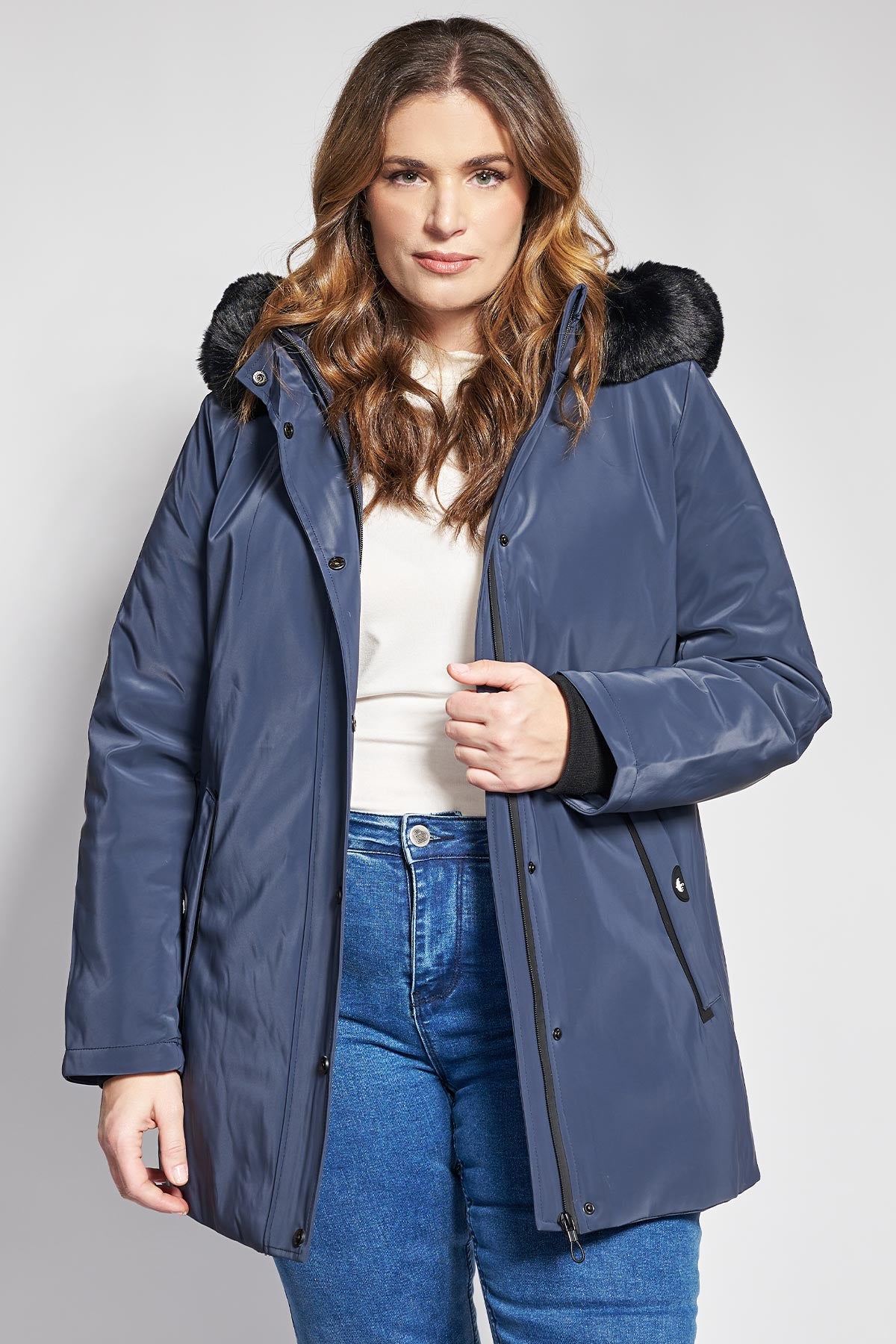 Waterproof Parka jacket with fur on hood and internal straps - Blue