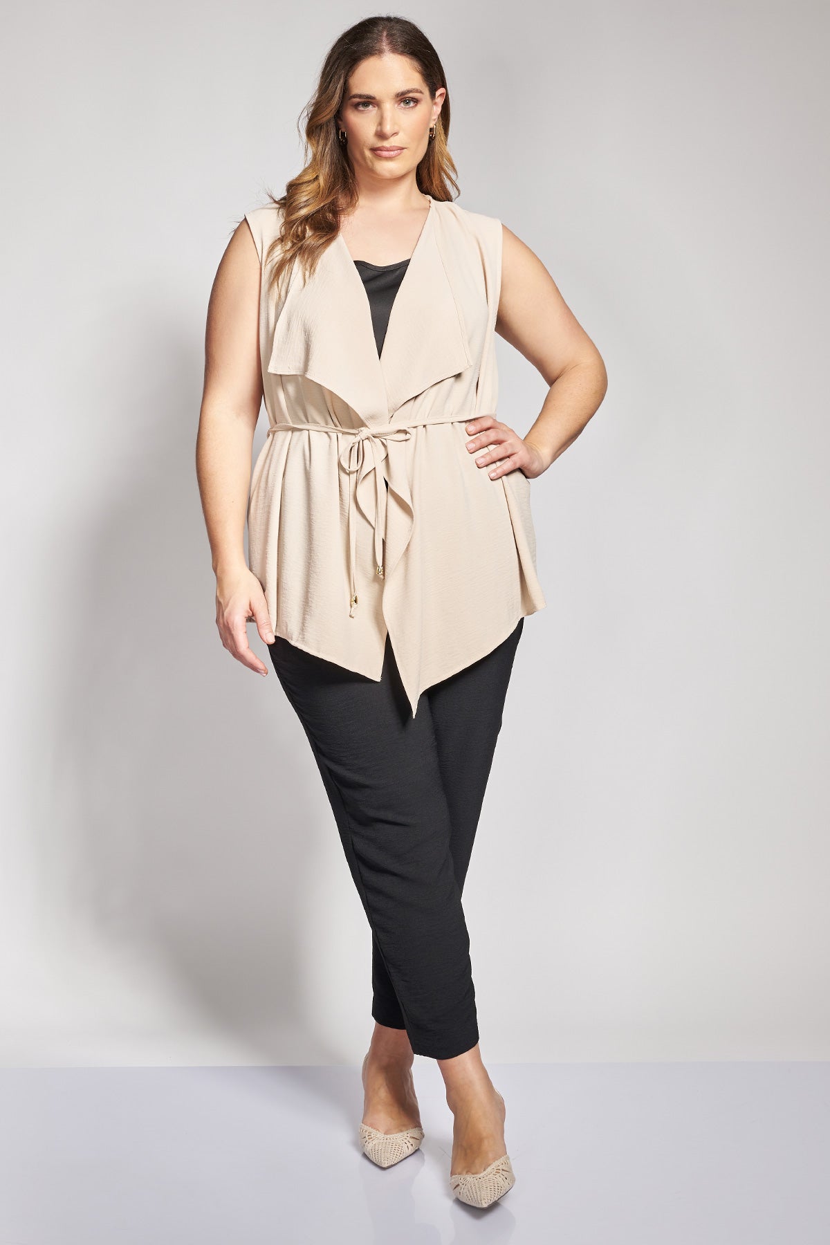 Sleeveless Vest Textured Washed - Beige