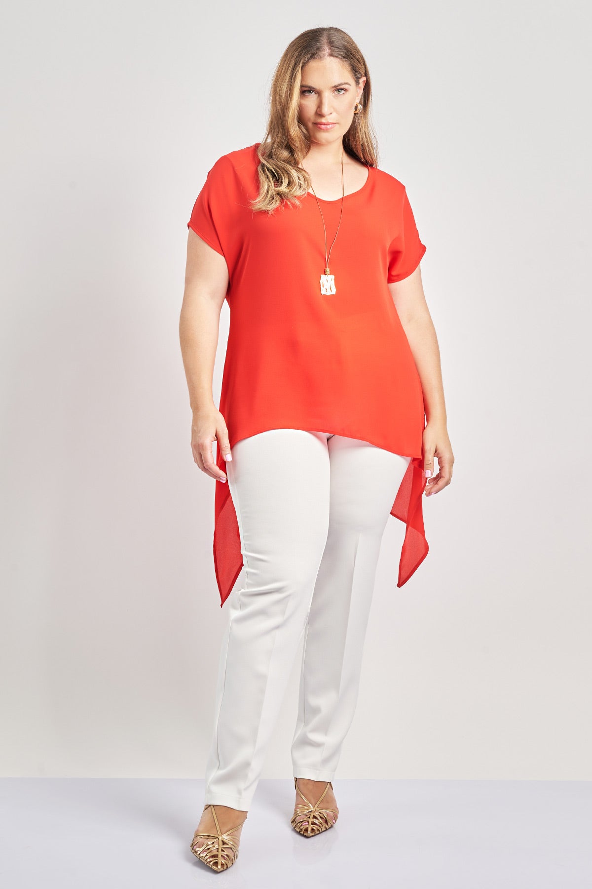 Asymmetric evening georgette blouse with necklace - Red