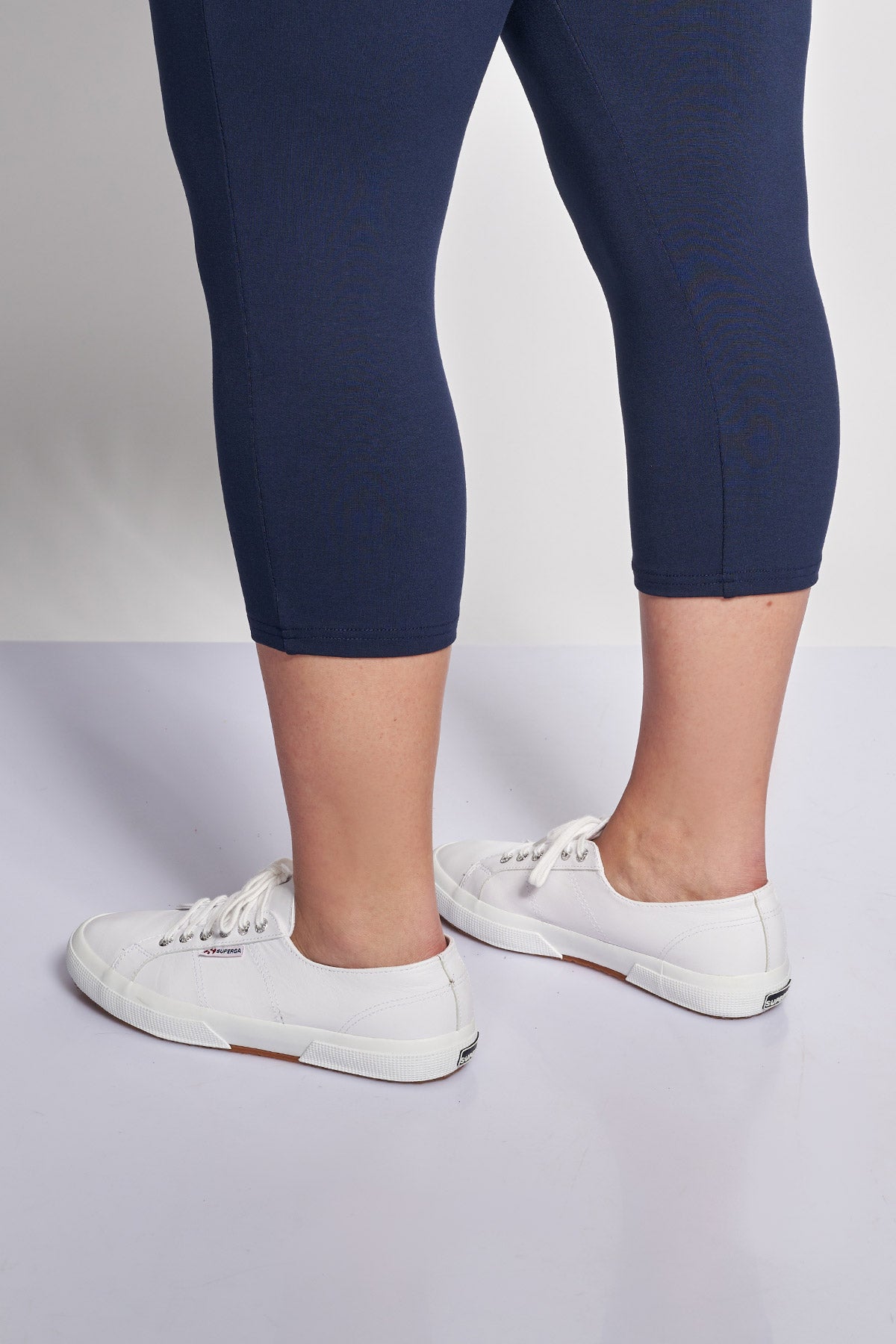 Basic capri leggings in viscose - Blue
