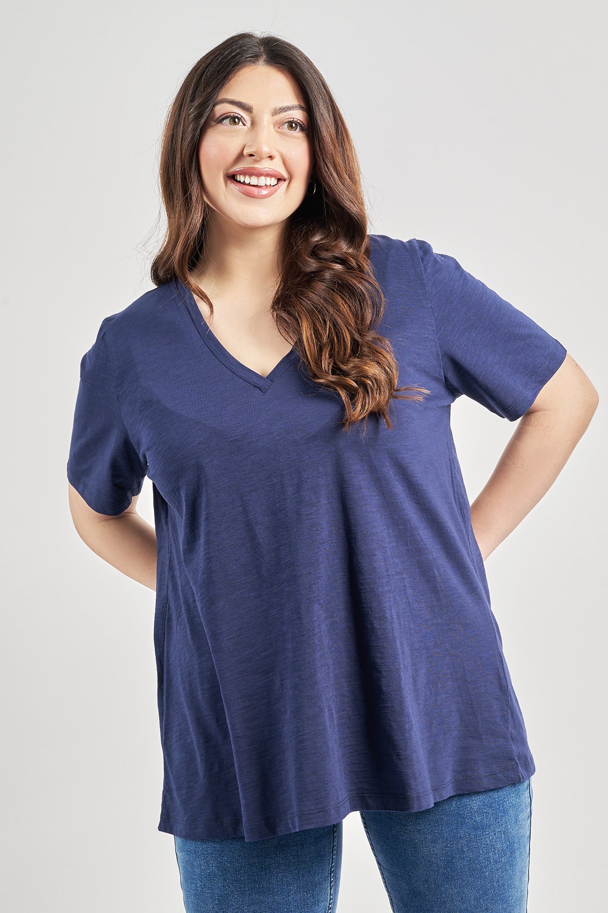 Basic cotton blouse with V - Blue