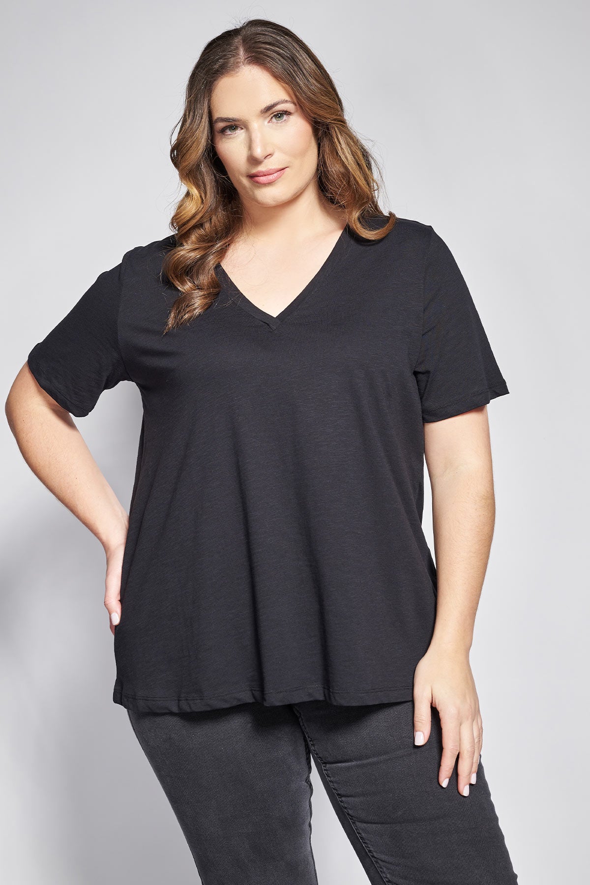 Basic short-sleeved A-line cotton slub blouse - Black