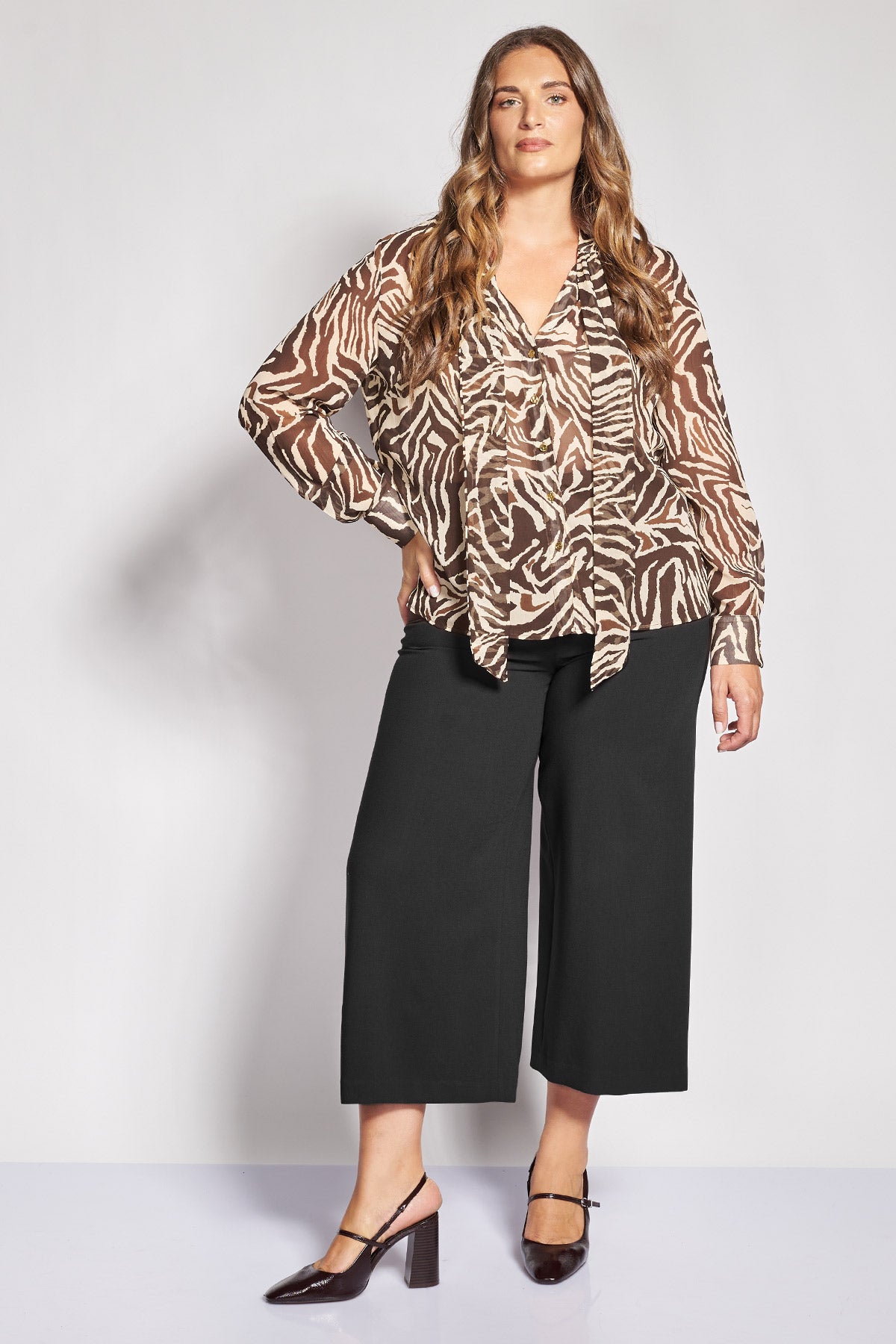 Cropped κρεπ παντελόνα wide leg - Μαύρο