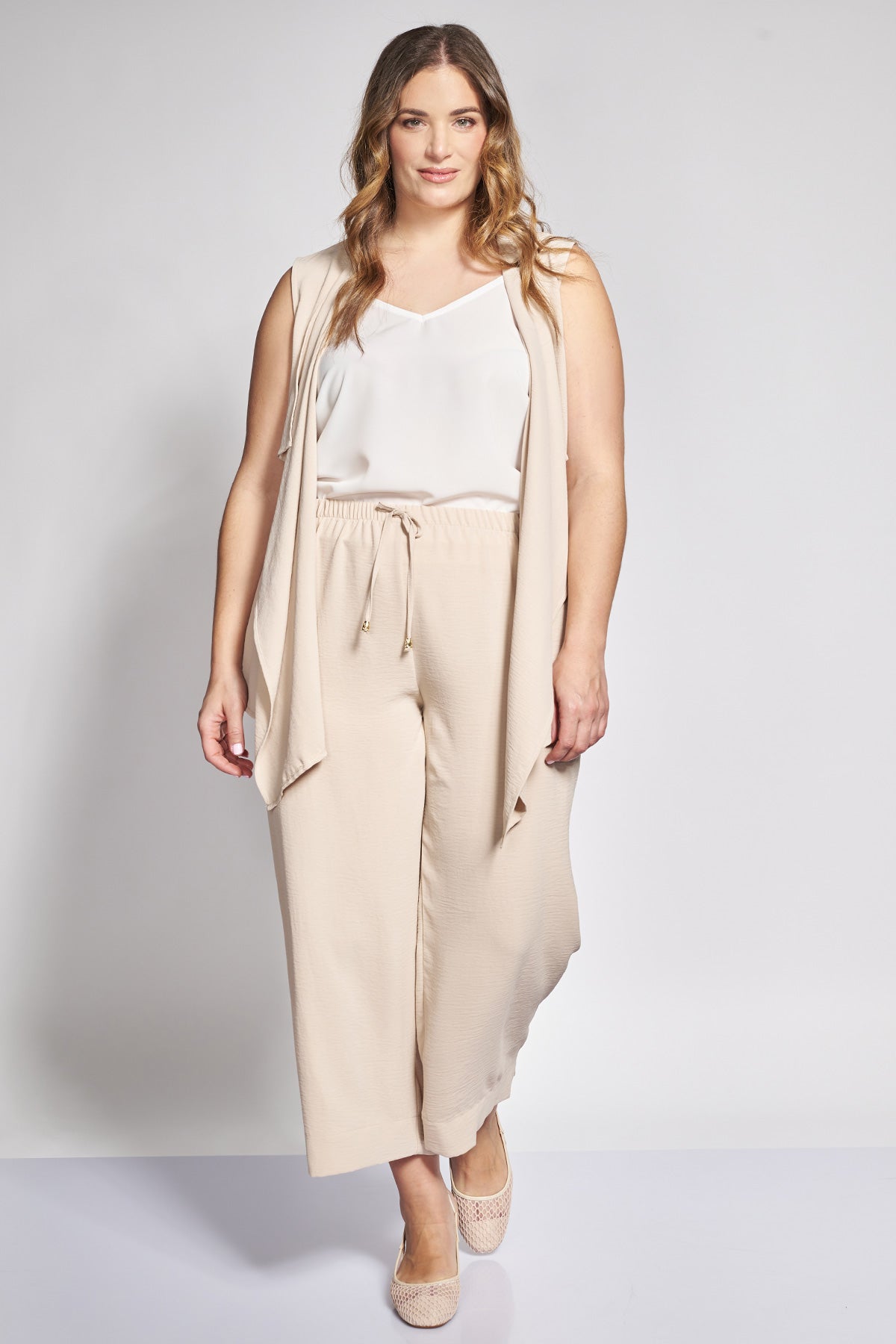 Cropped Παντελόνα με Ανάγλυφη Υφή Washed - Μπεζ