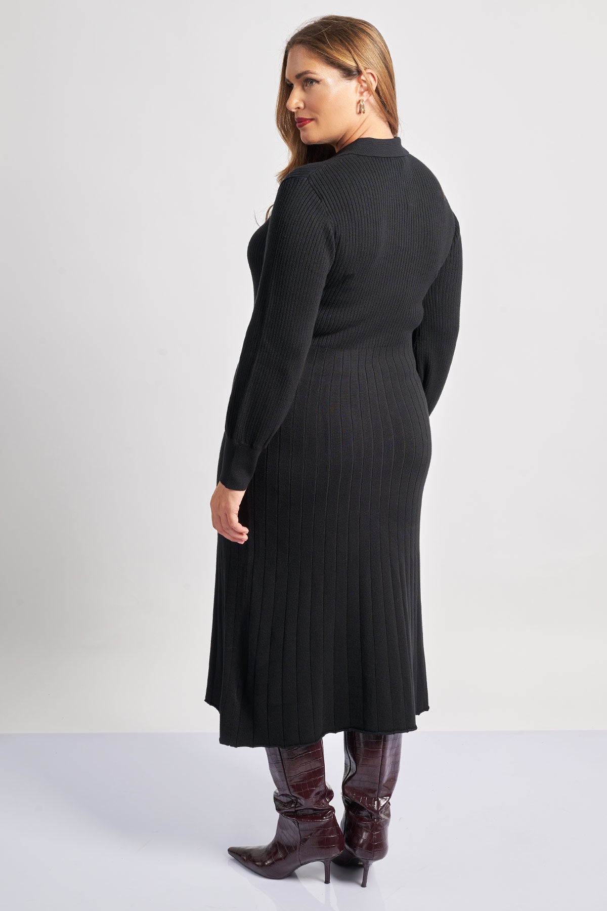 Ribbed knit dress with polo collar - Black