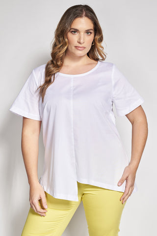 Short-sleeved blouse with asymmetric hem - White