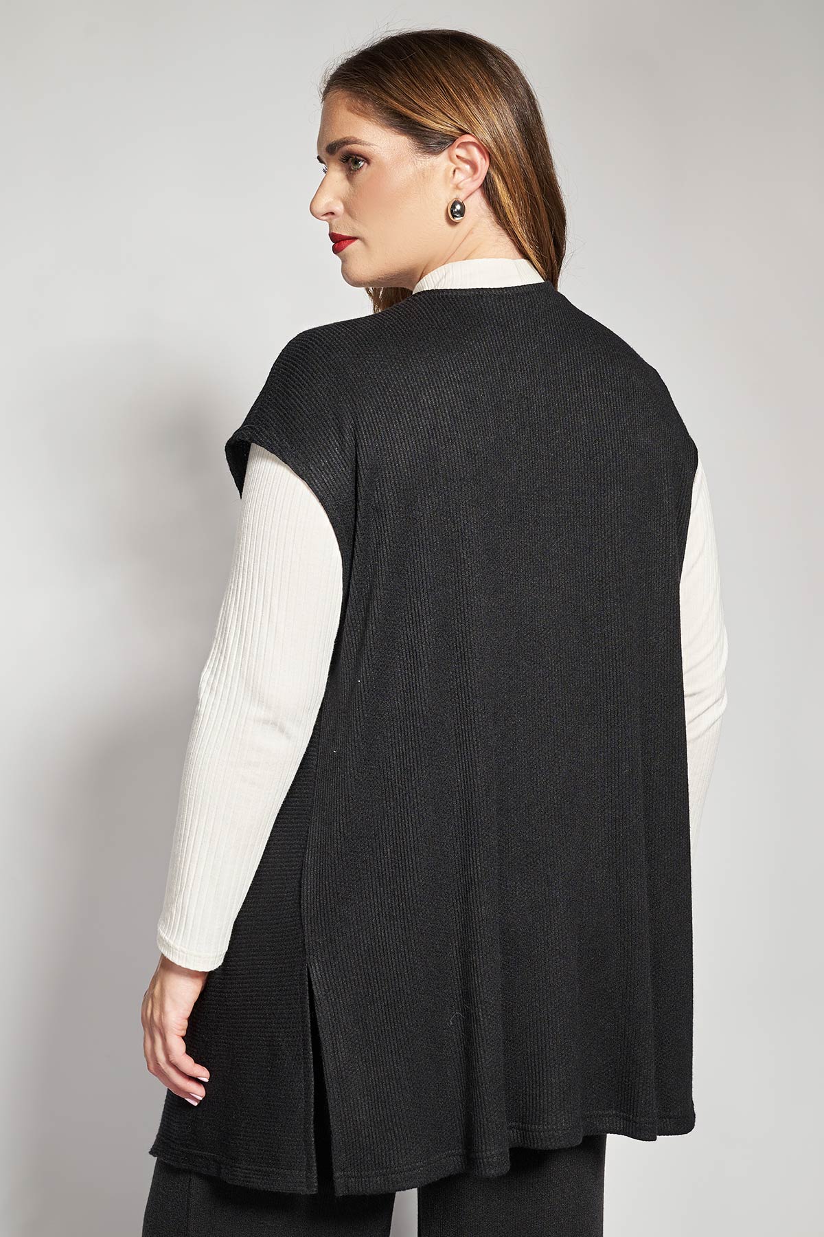 Long rib knitted open front vest - Black