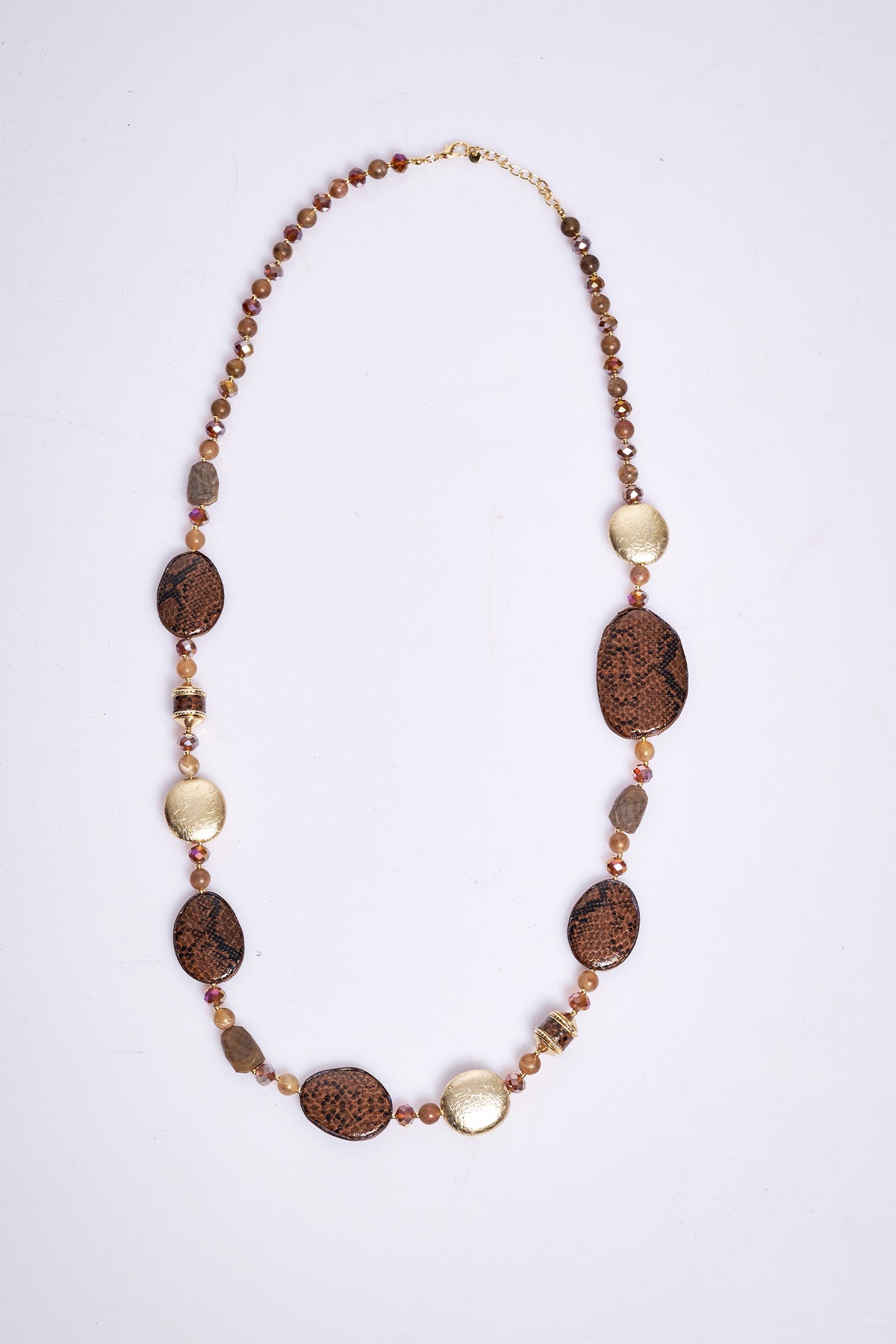 Long necklace with animal print details - Brown