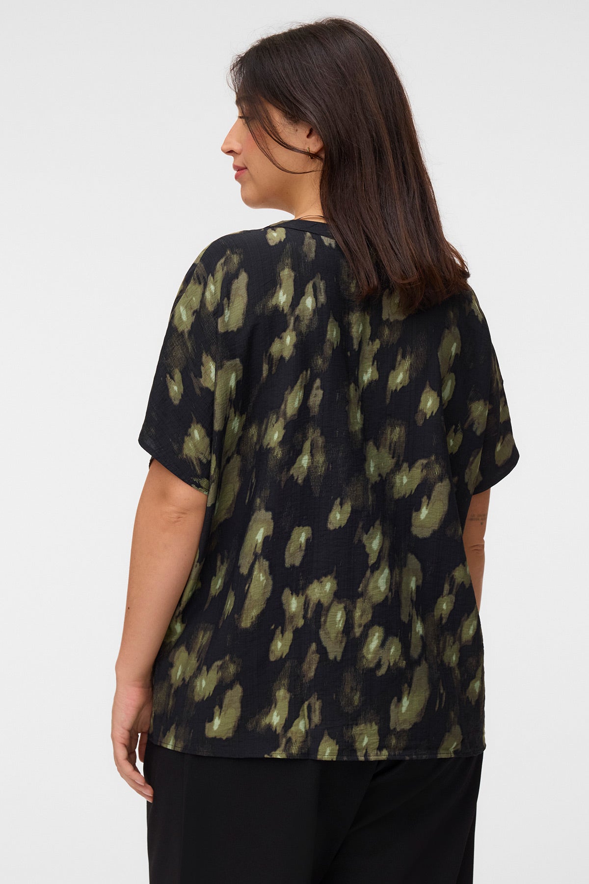 Μπλούζα εμπριμέ VERO MODA - Χακί