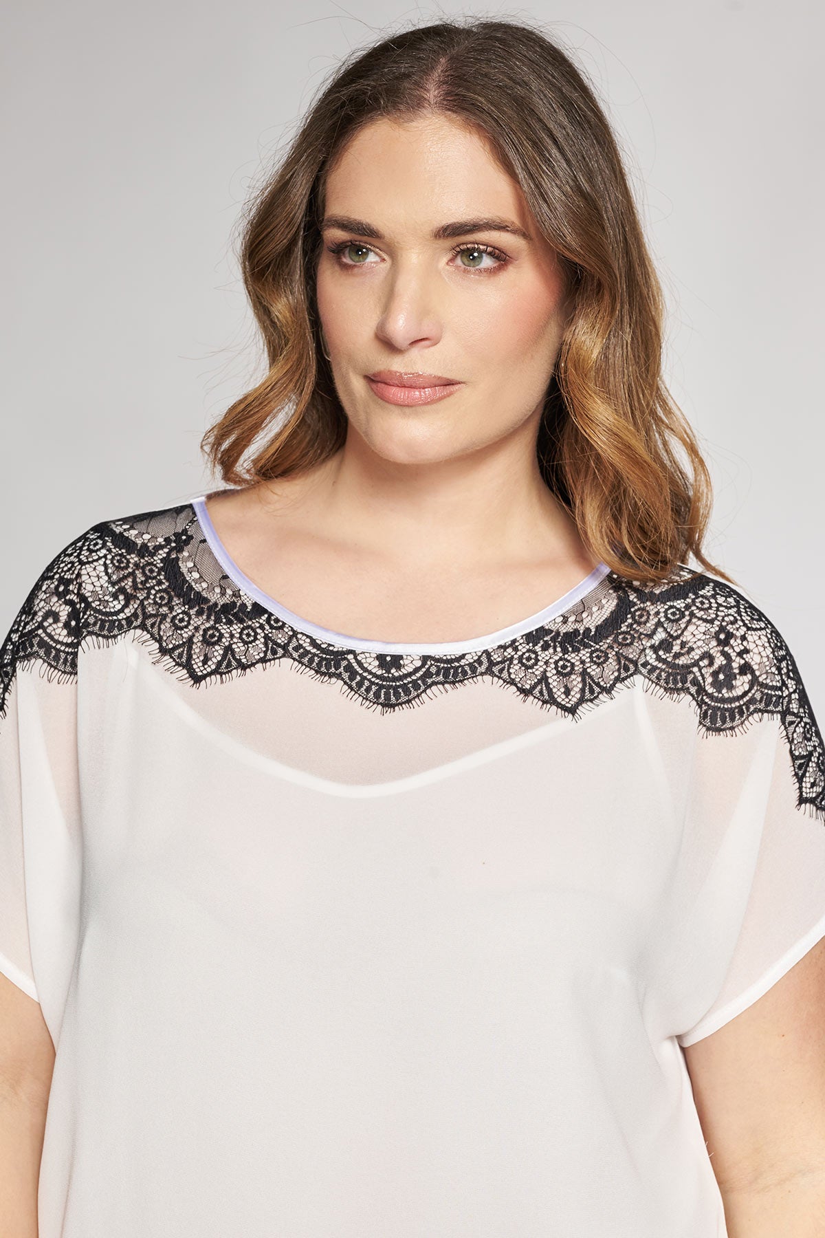 Blouse with lace details and sheer panel - White