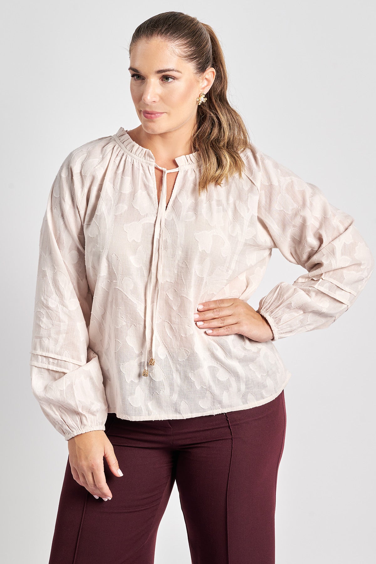 Cotton blouse with embossed floral pattern - Ecru