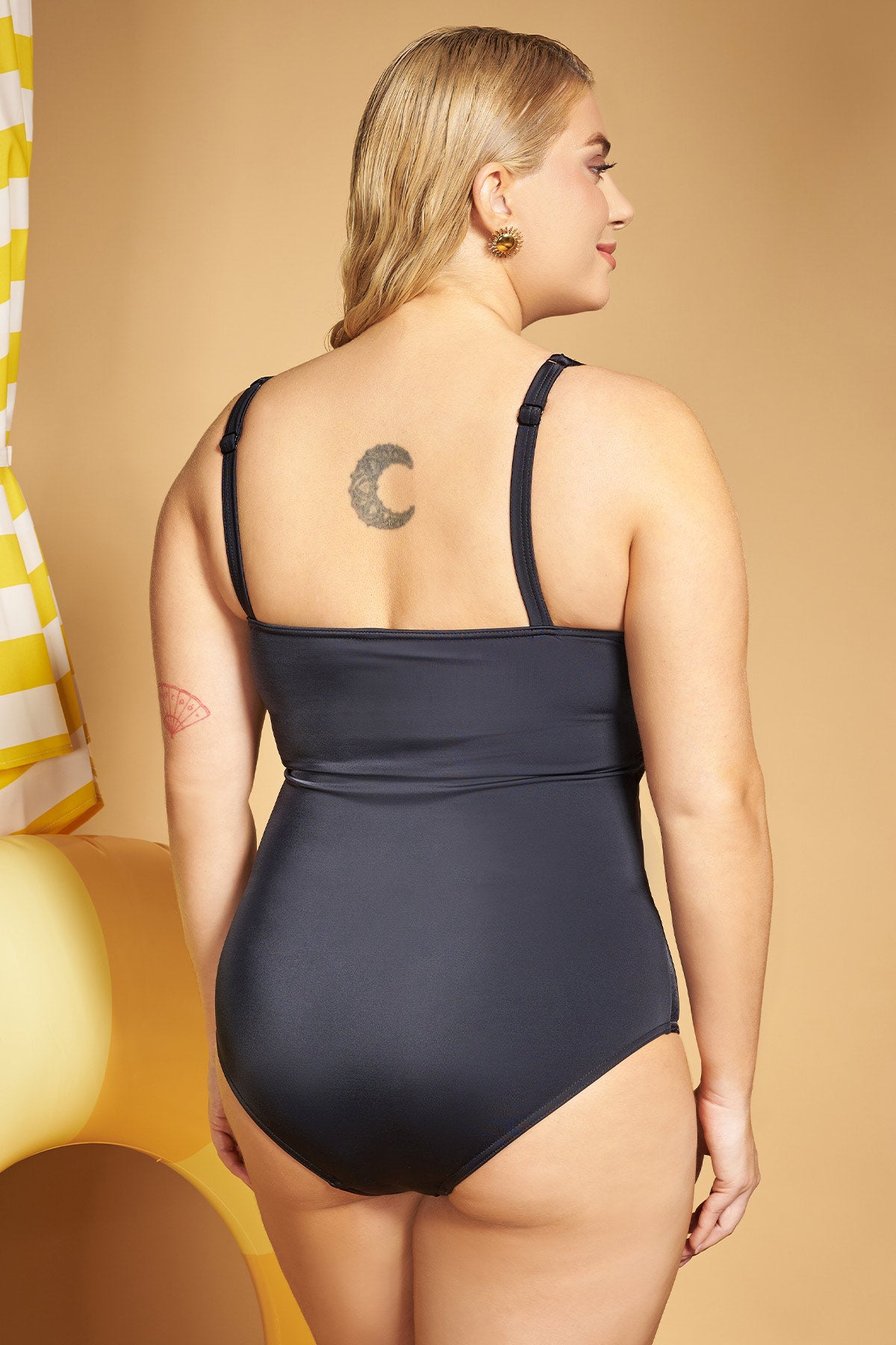 Body Shaper One-Piece Swimsuit with Square Neckline - Black