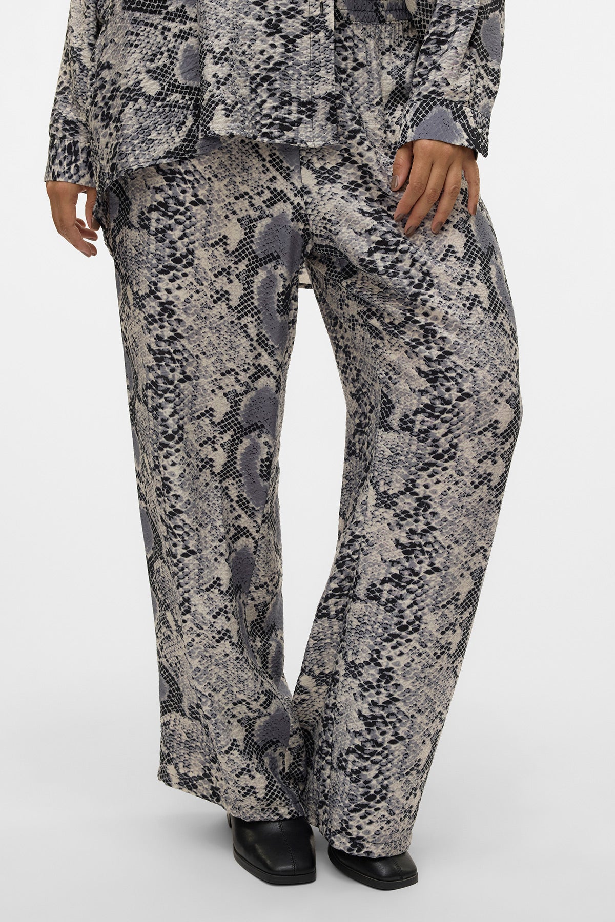 Animal print trousers VERO MODA - Grey