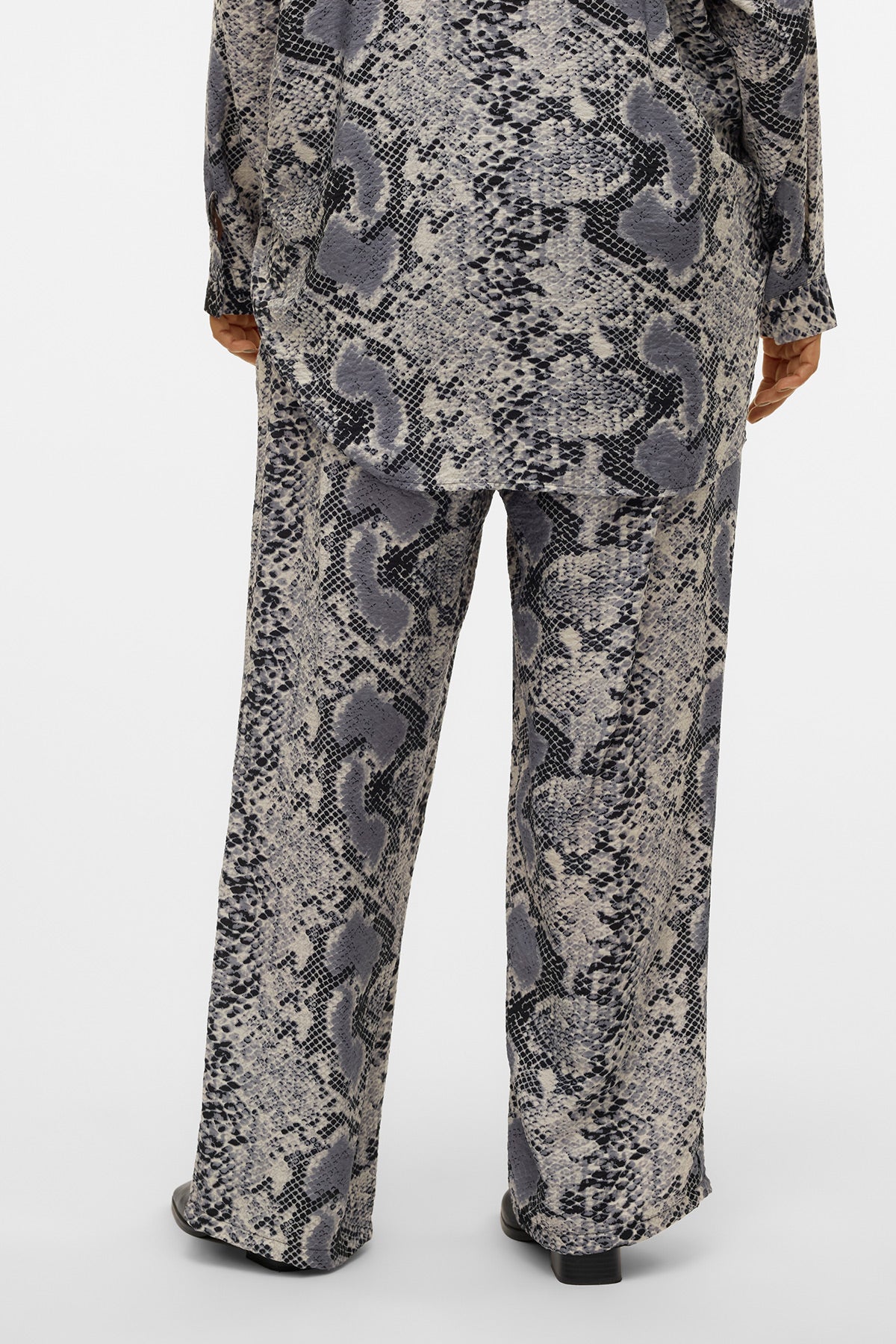 Animal print trousers VERO MODA - Grey