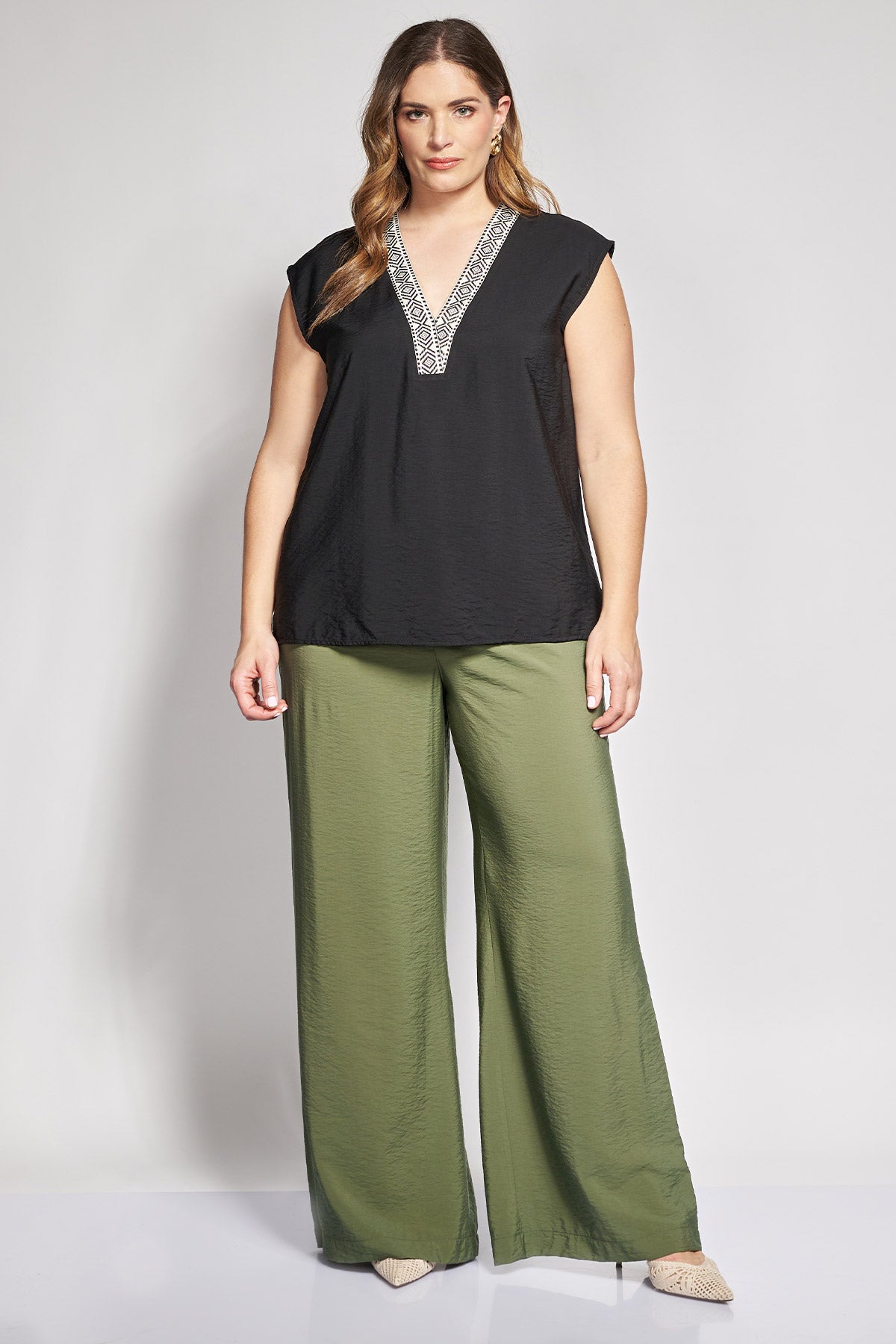Παντελόνα σε linen look - Χακί