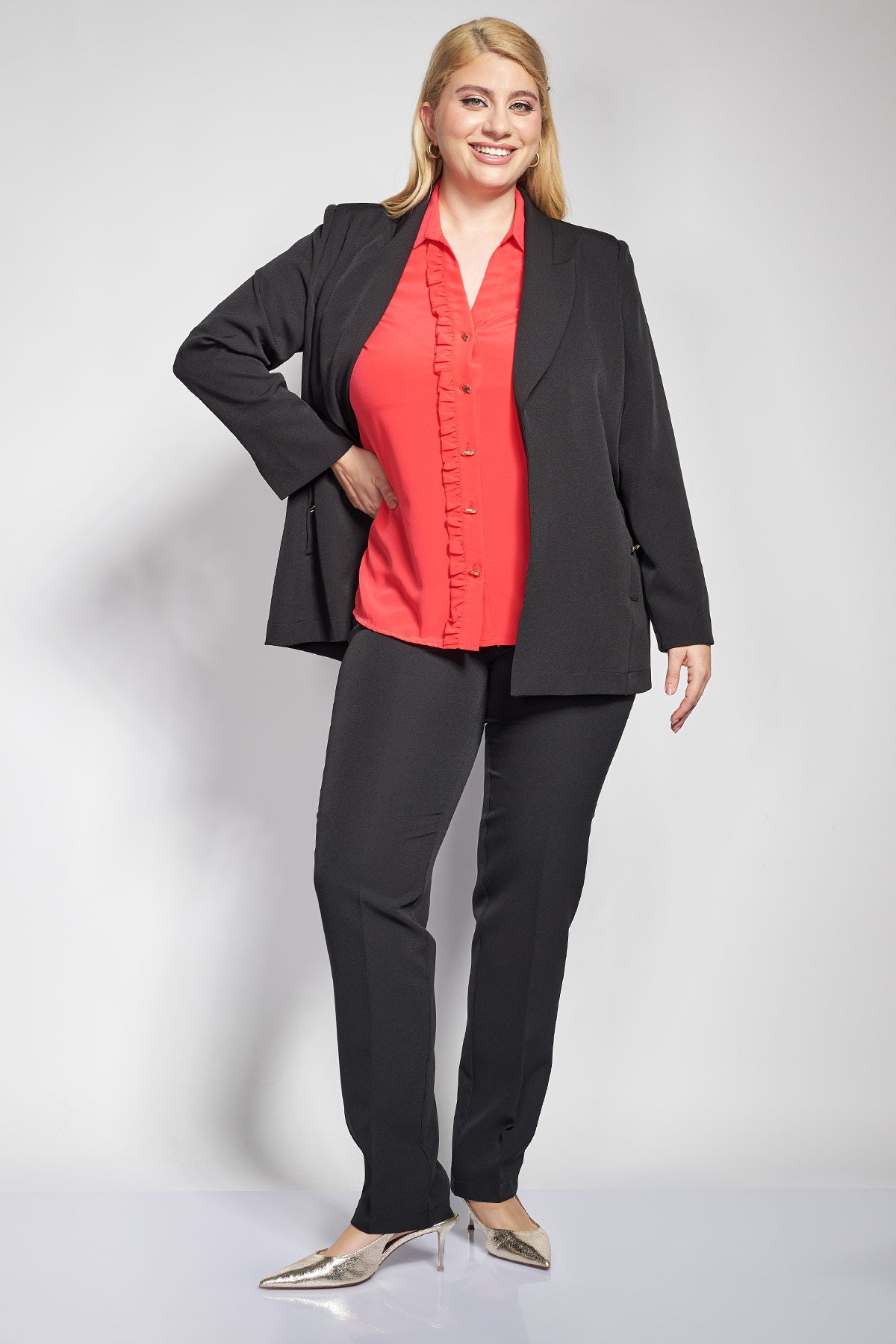 Push-up crepe suit trousers with creases - Black