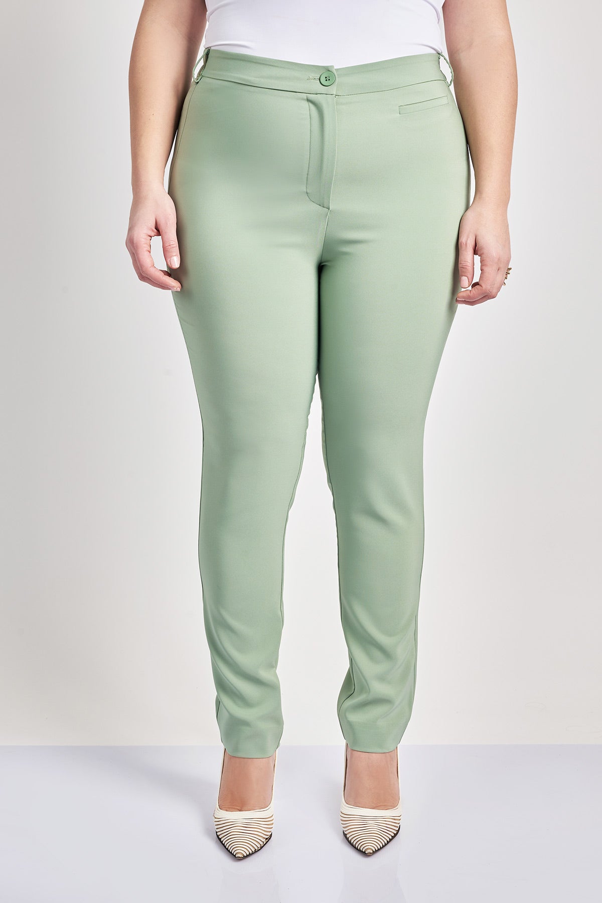 Crepe trousers in slim fit - Green