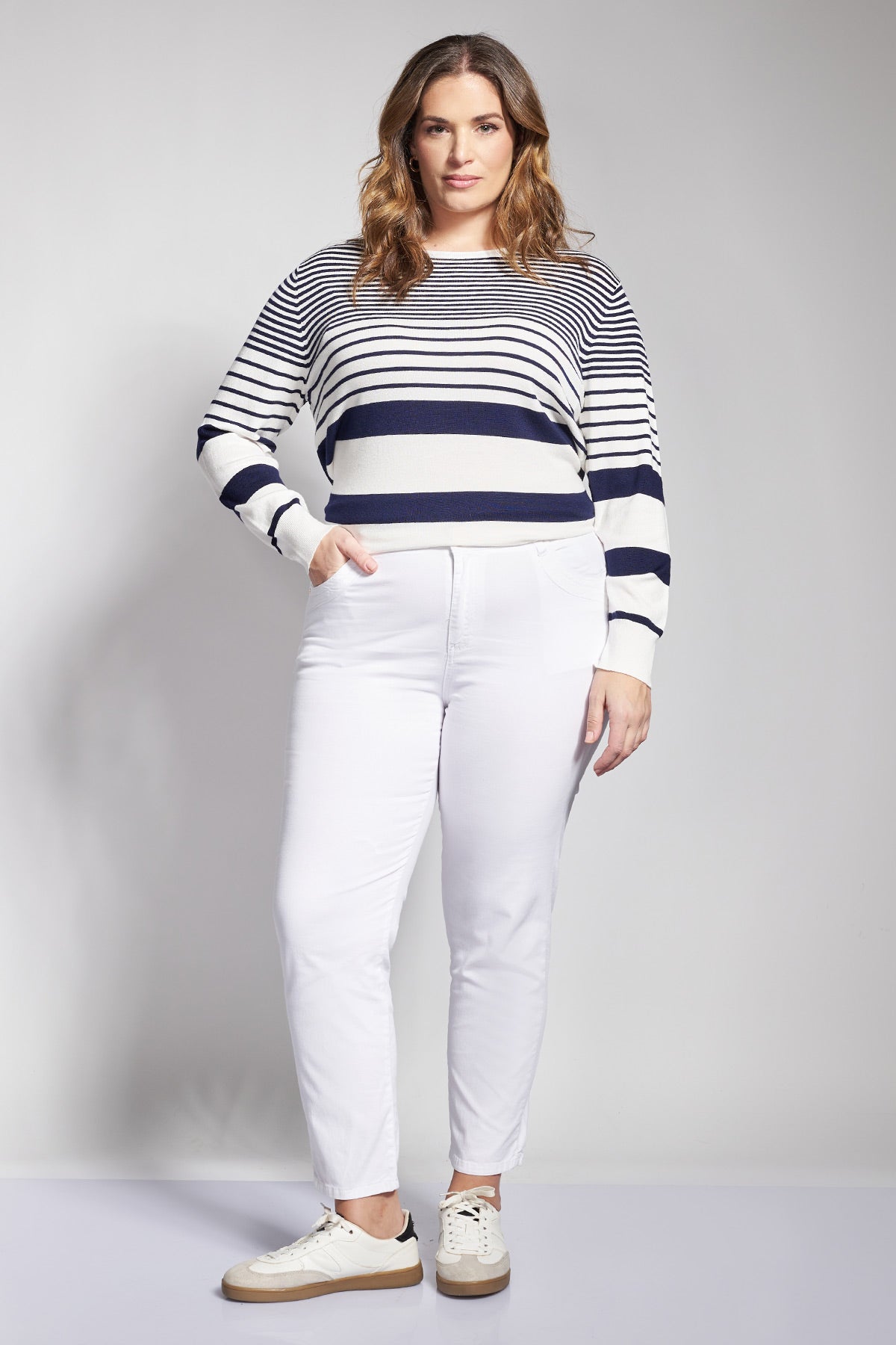 Slim fit five-pocket trousers - White