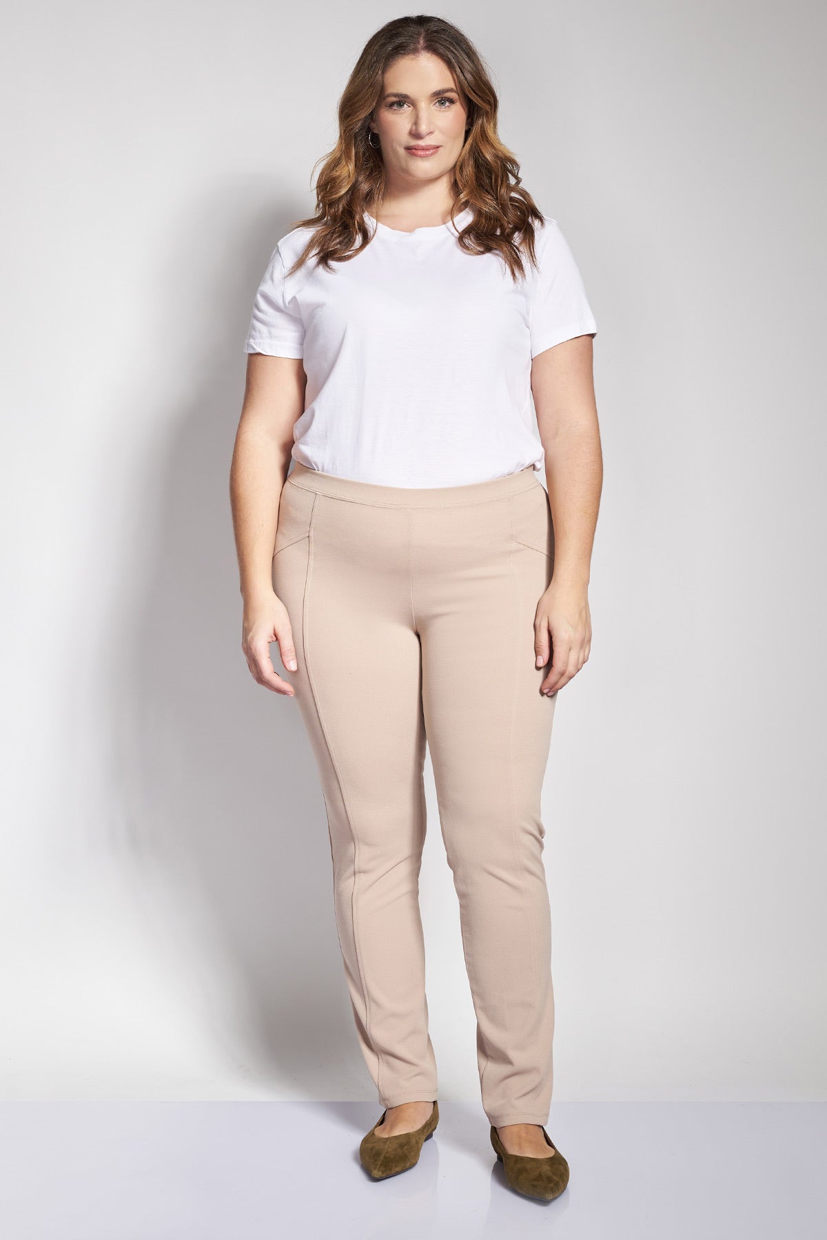 Slim scuba pants with elastic waist and front seam - Beige