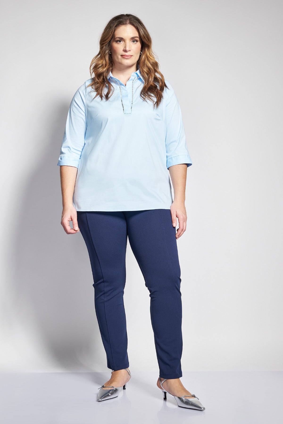Slim scuba pants with elastic waist and front seam - Blue