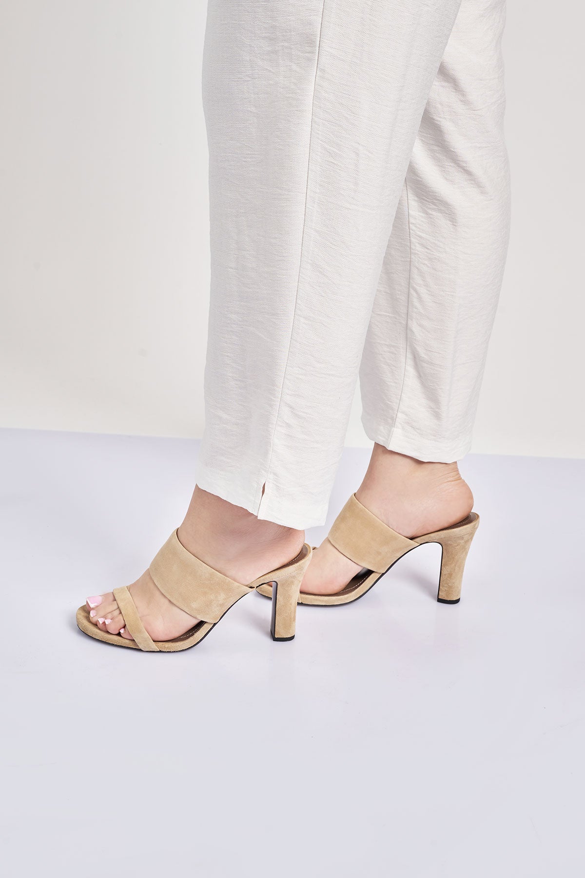 Peg trousers linen look with crochet details - Ecru