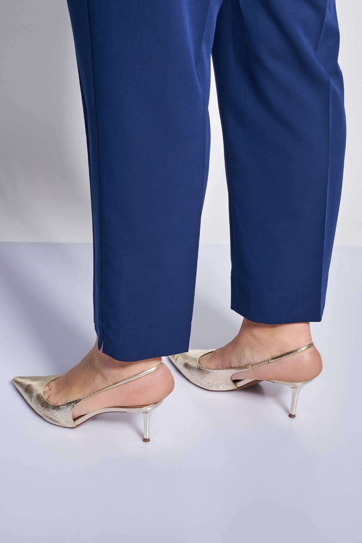 Peg twill TR pants with metal buckles on the waistband - Dark Blue