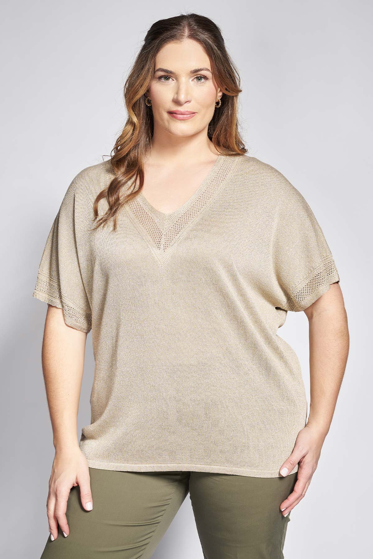 Knitted blouse with knitting combination - Beige