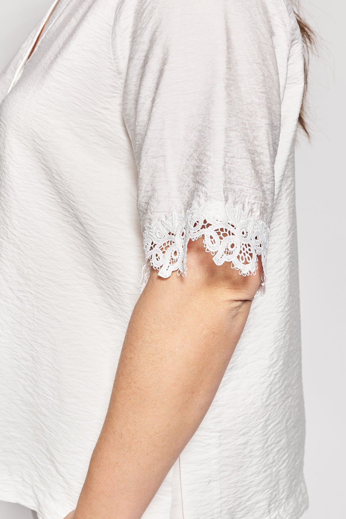 Linen-Look Shirt with Lace on Sleeves - Ecru
