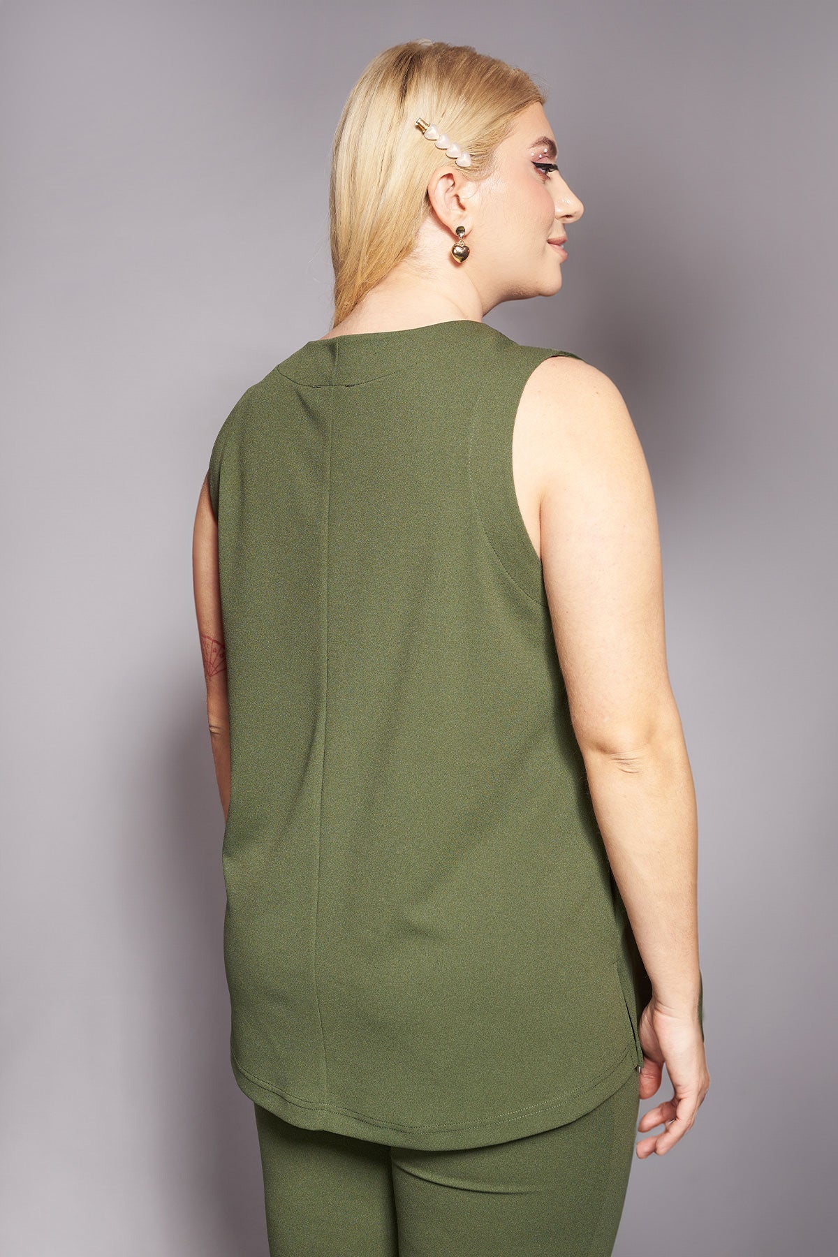 PRBT sleeveless vest in scuba crepe with buttons - Khaki