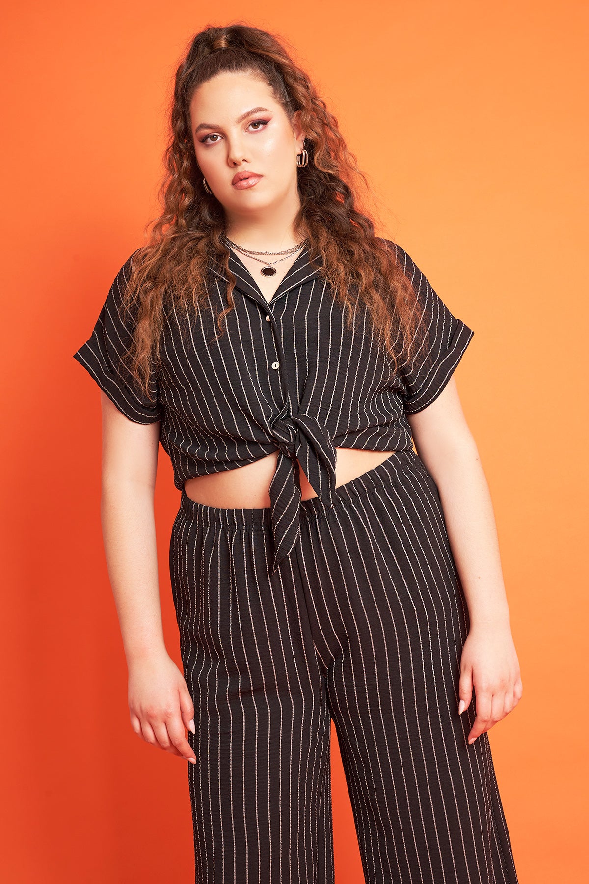 PRBT pinstripe linen look shirt with ties - Black