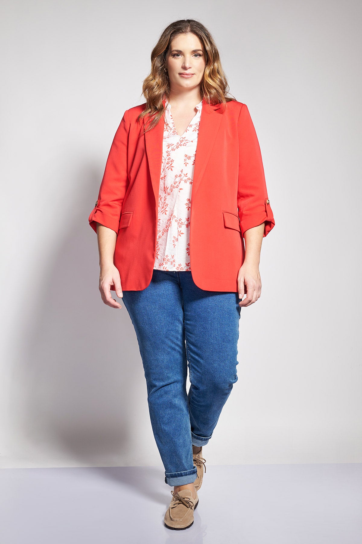 Tailored jacket without button with rolled sleeves - Red