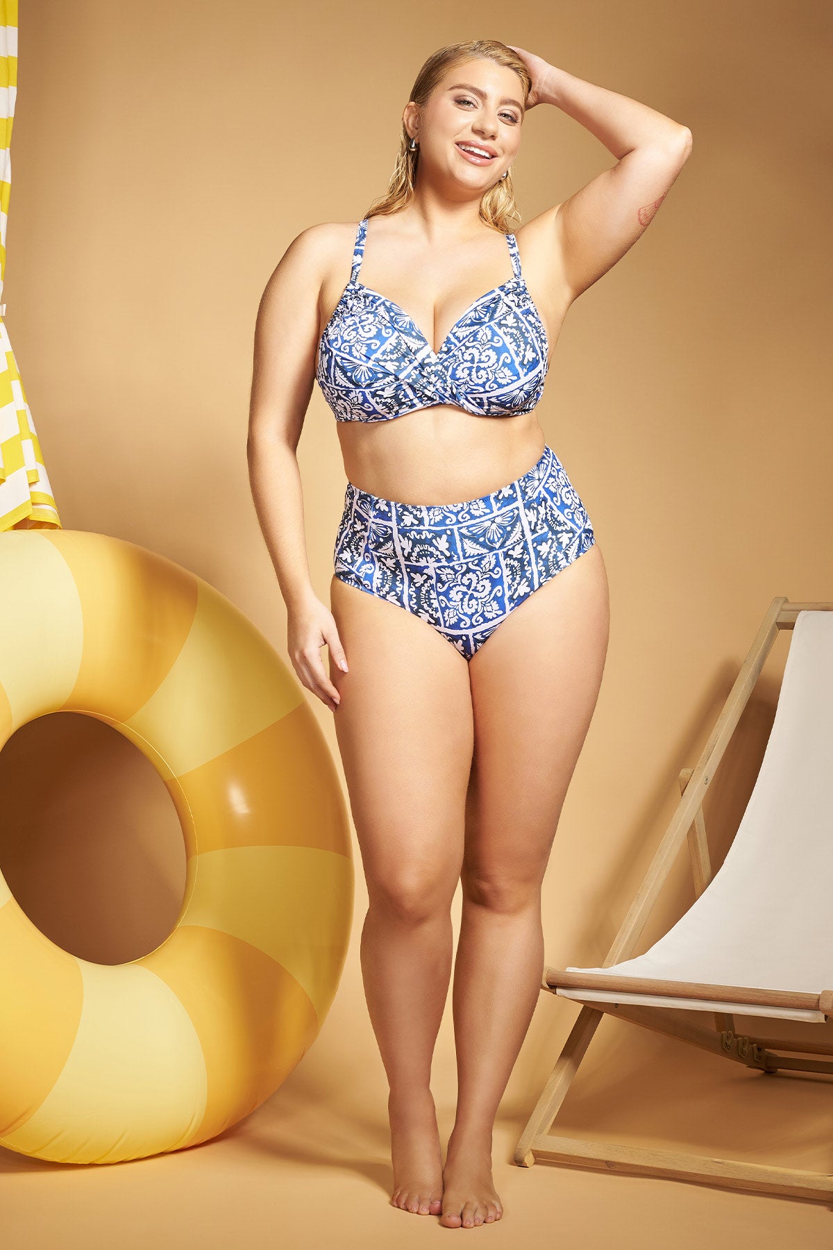 Push-up Bikini Bottom Tile-Print - Blue