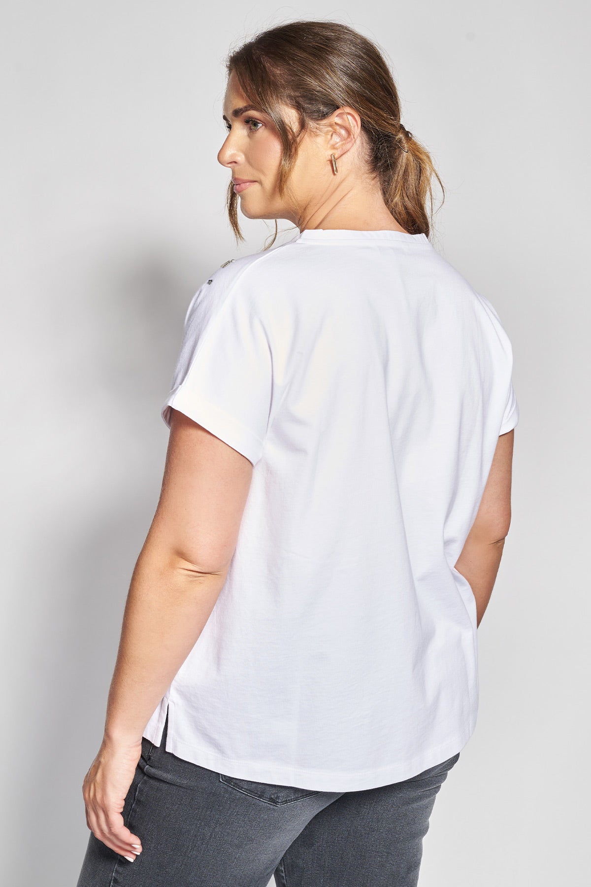 Βαμβακερή μπλούζα με διακοσμητικά στοιχεία στους ώμους - Άσπρο