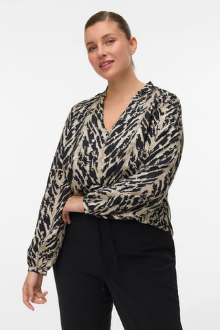 Πουκάμισο με λαιμόκοψη εμπριμέ abstract VERO MODA - Μαύρο