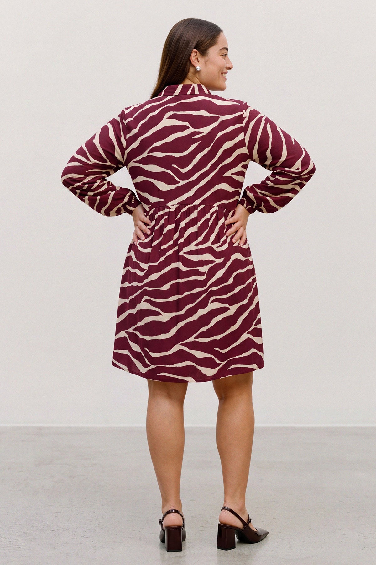 Mini εμπριμέ φόρεμα Animal Print VERO MODA - Μπορντω