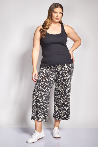 Cropped παντελόνα με animal print - Μαύρο