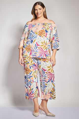 Cropped wide-leg trousers with a tropical print and comfortable fit - Ecru