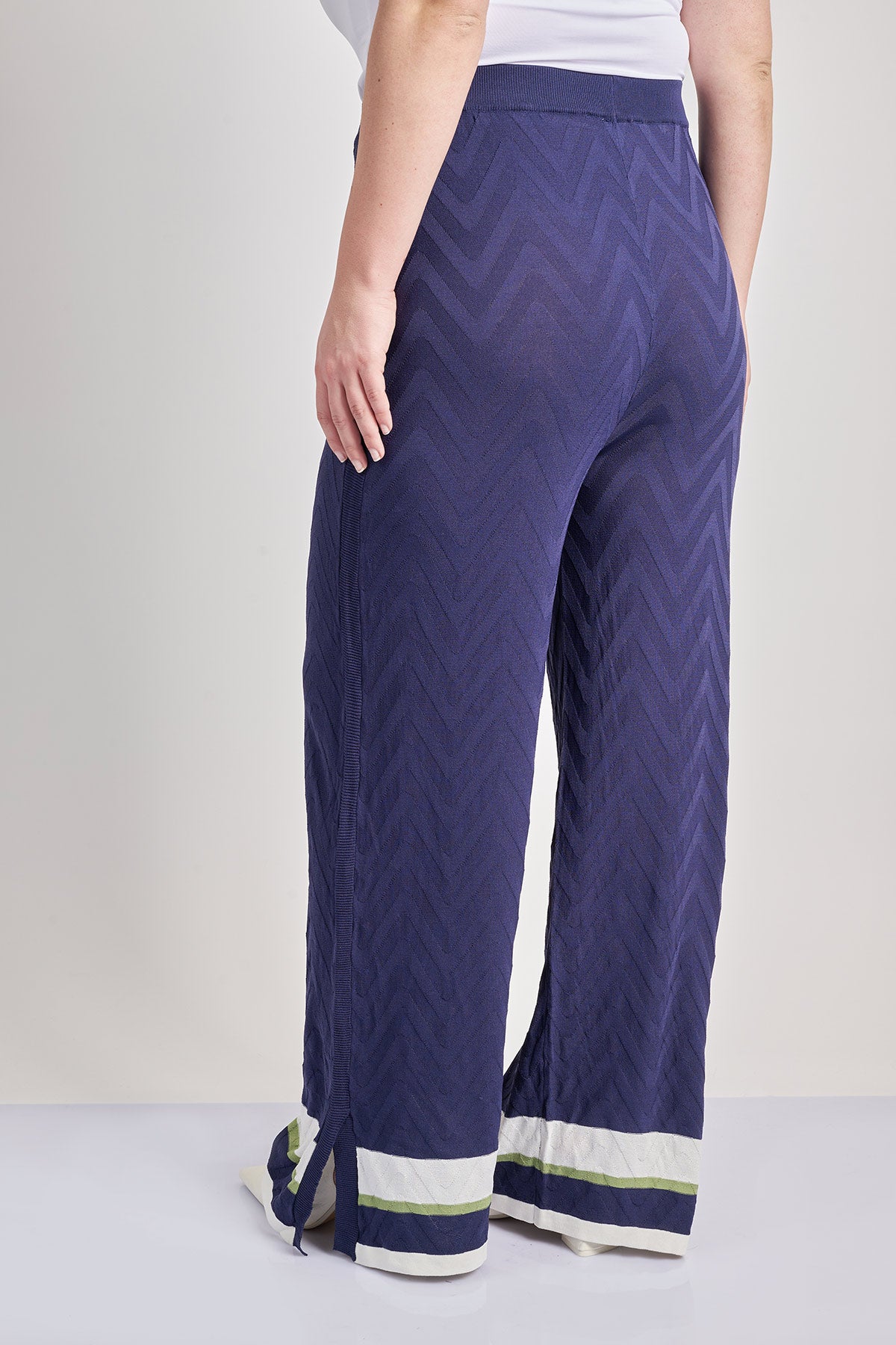 Knit embossed trousers - Blue