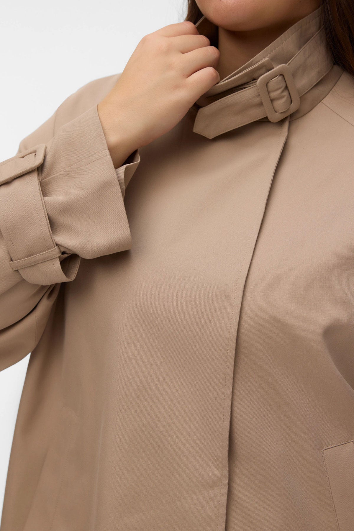Τζάκετ σε στυλ Καμπαρντίνα cropped VERO MODA - Μπεζ